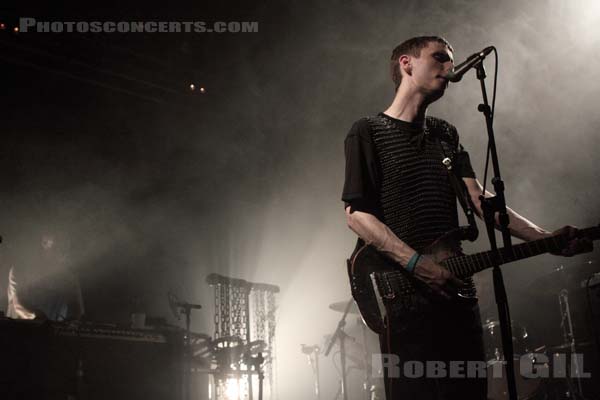 THESE NEW PURITANS - 2010-04-29 - PARIS - Point Ephemere - Jack Barnett - Thomas Hein